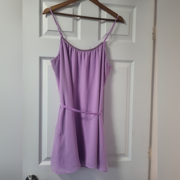 GUESS lilac dress (m) - Picture 4 of 4